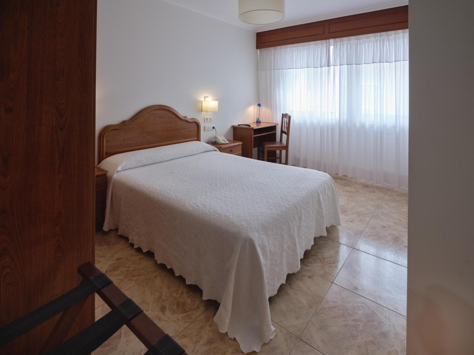 Hotel As Aceas Naron  Exterior photo